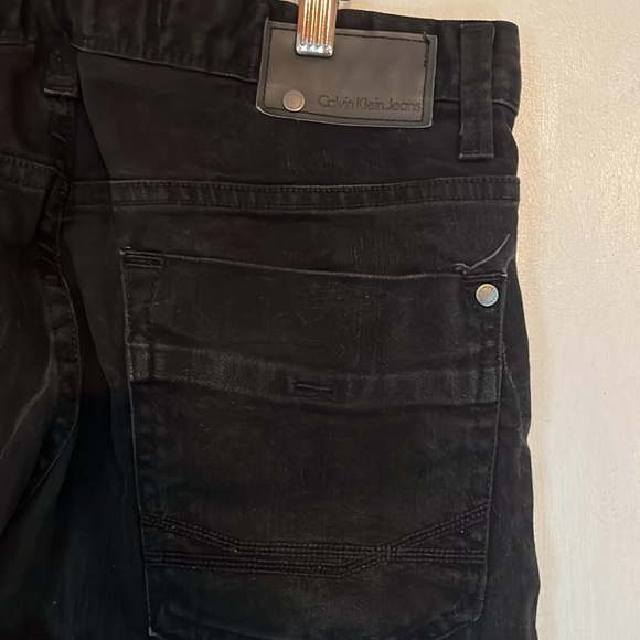Calvin Klein - Black Denim Straight Leg Jeans - Size 34 CLEARANCE - Picture 3 of 5
